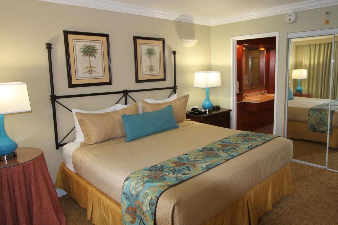 Palm Beach Shores Resort And Vacation Villas Екстер'єр фото